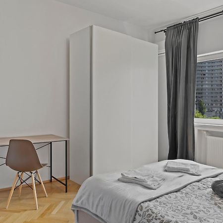 Ultracentral Dreamland Apartment 3 Bdrm Букурещ Екстериор снимка